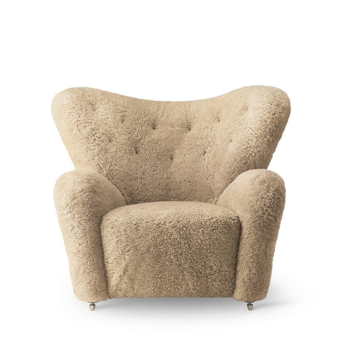 The Tired Man - Lounge Chair - Sheepskin Espresso Curly / Dark stained oak